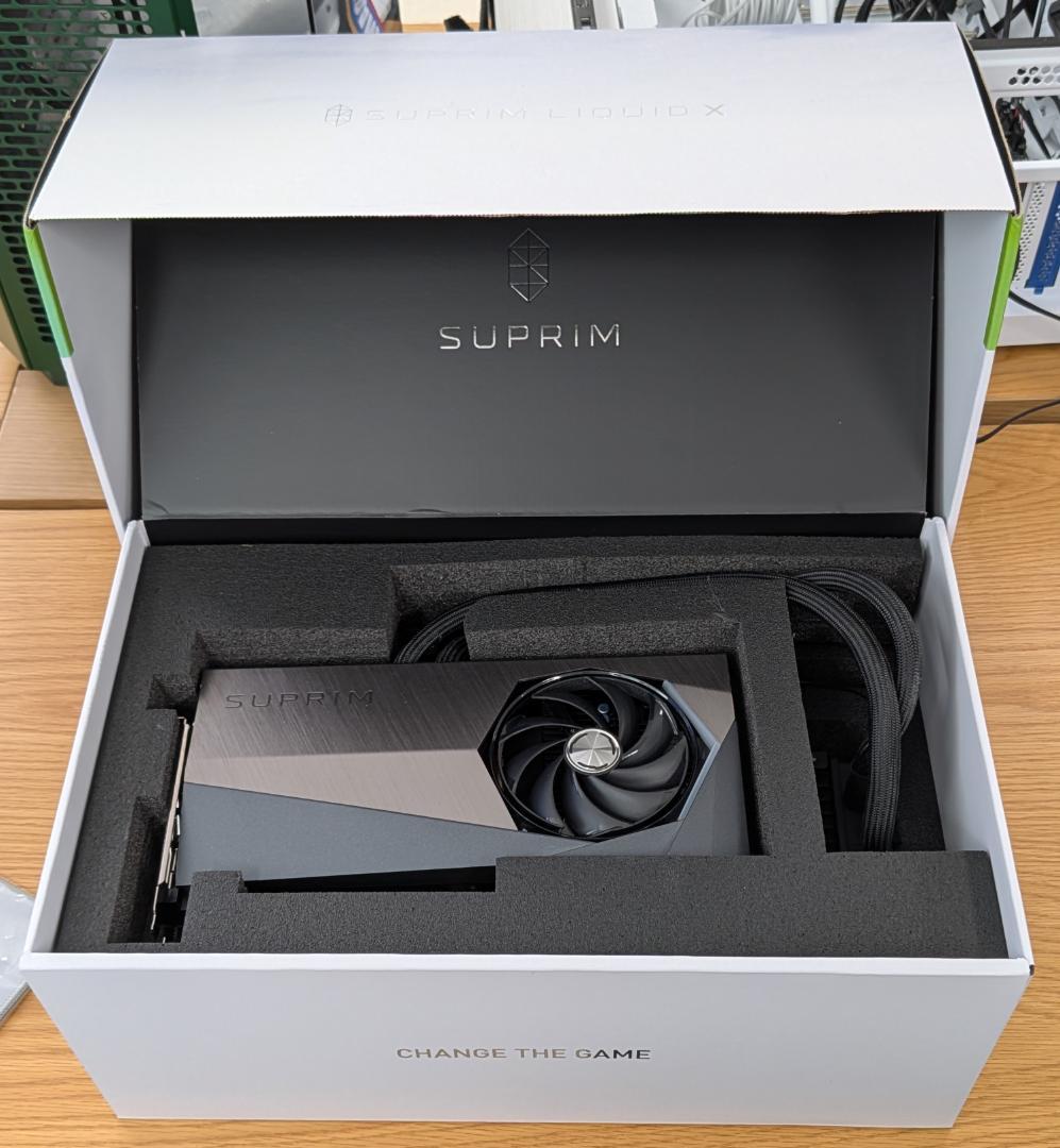 送料無料MSI GeForce RTX 4090 SUPRIM LIQUID X