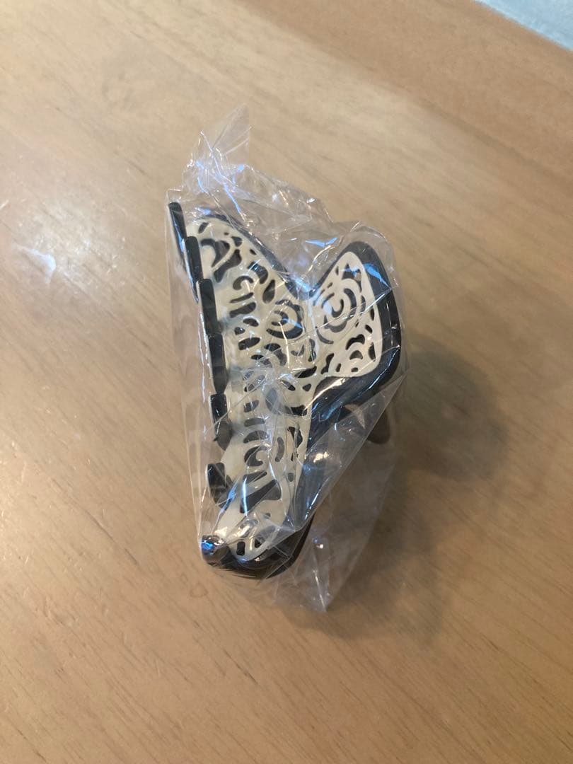 ALEXANDRE DE PARIS LISERA Lクリップ