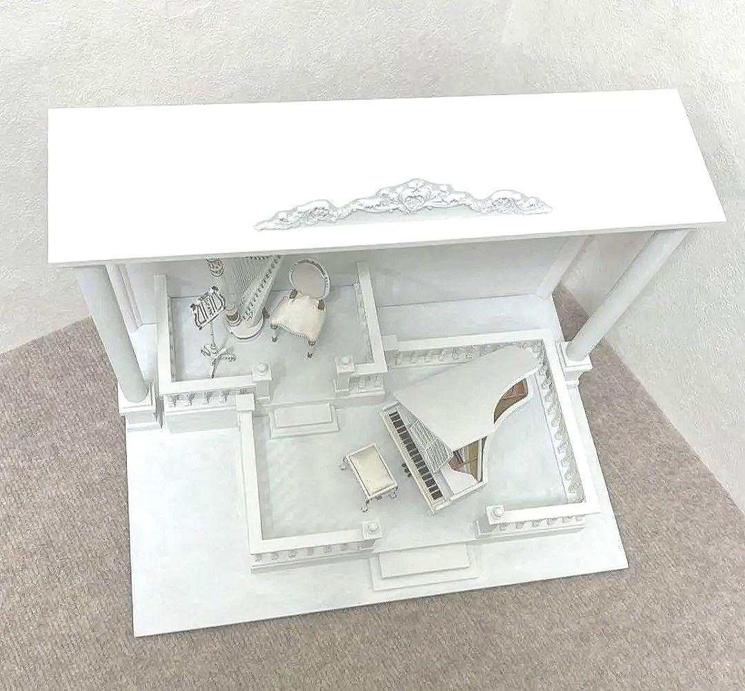 t*e様 ★ミニチュア　グランドピアノとハープのステージ