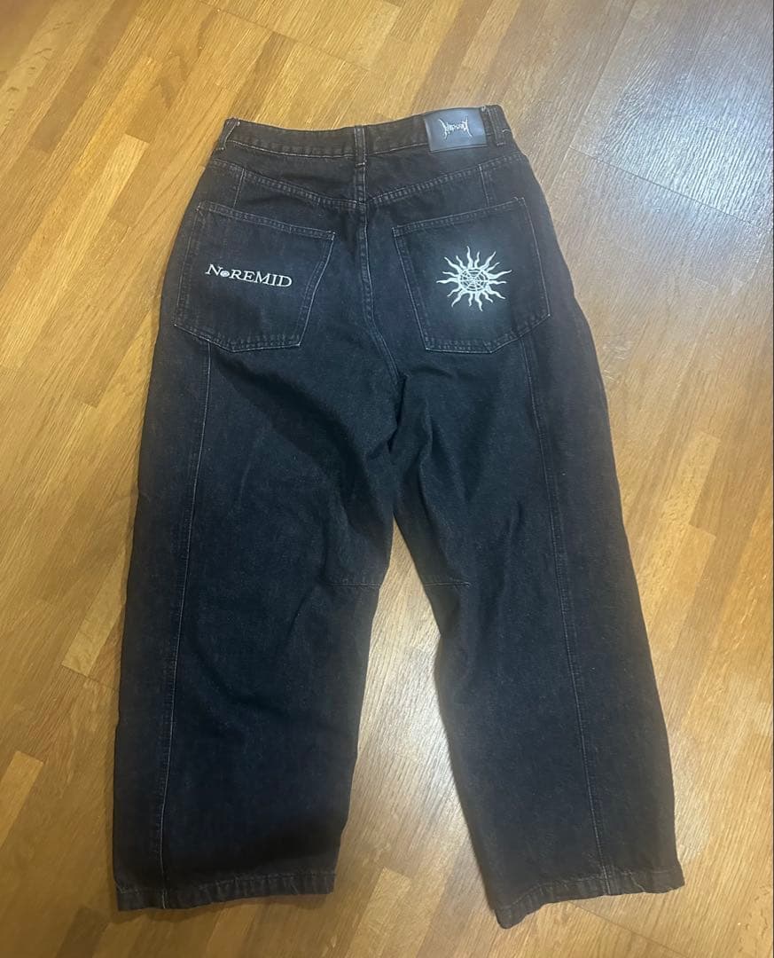 NoREMIDブラックデニムワイドパンツ