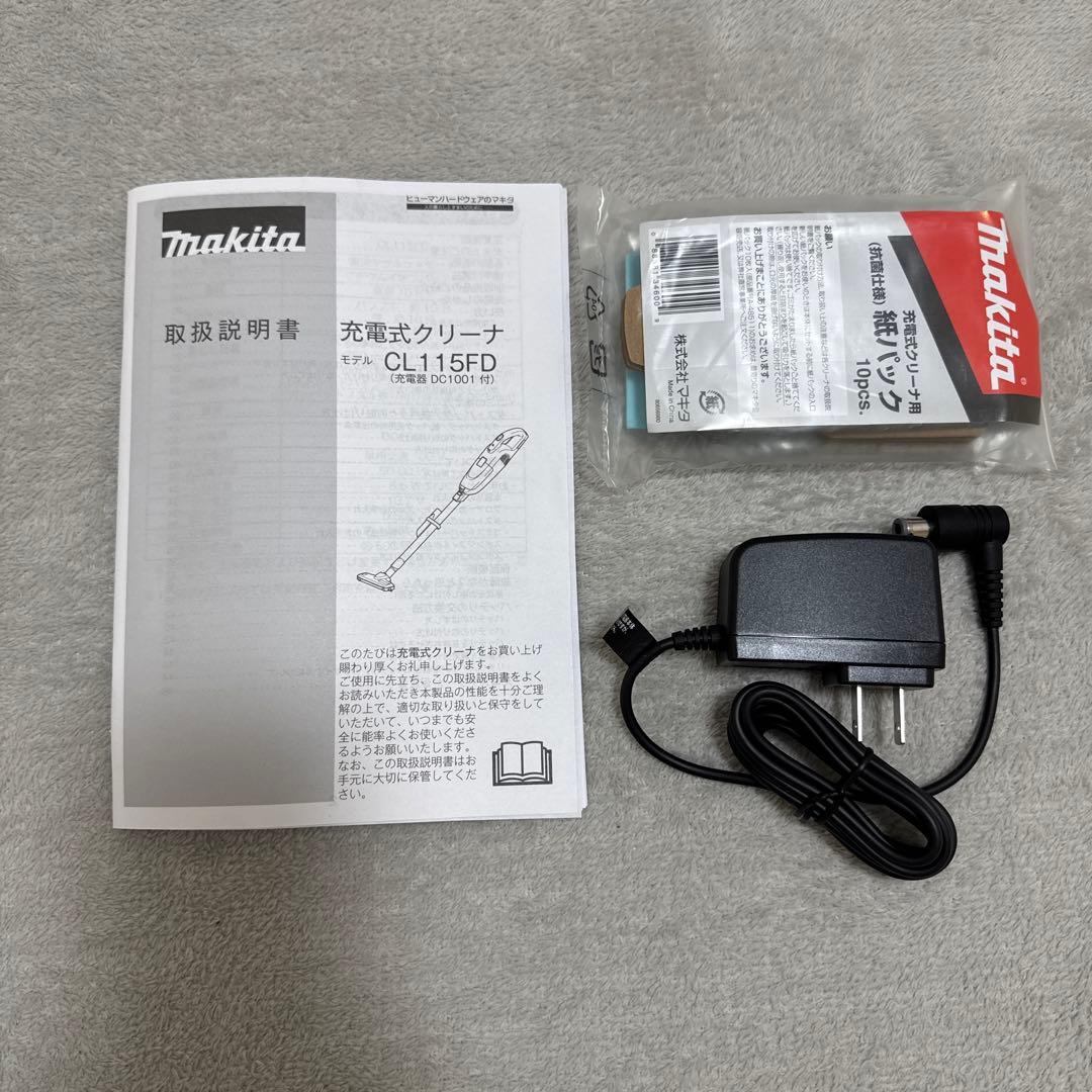 makita 10.8V充電式クリーナCL115FD 別売アタッチメント数点付き