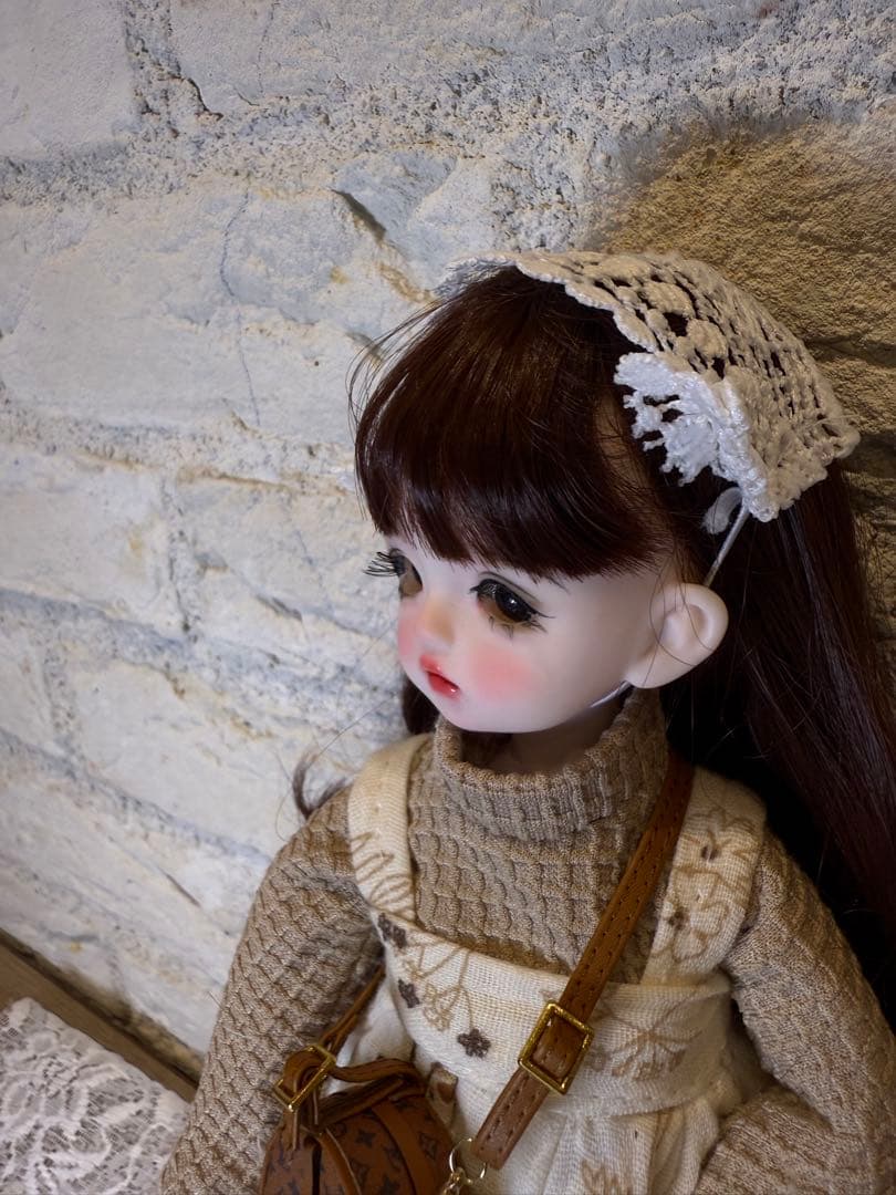 ドール 30cm本体＋衣装2着＋靴2足＋バッグ1点 ウィッグカスタムドール