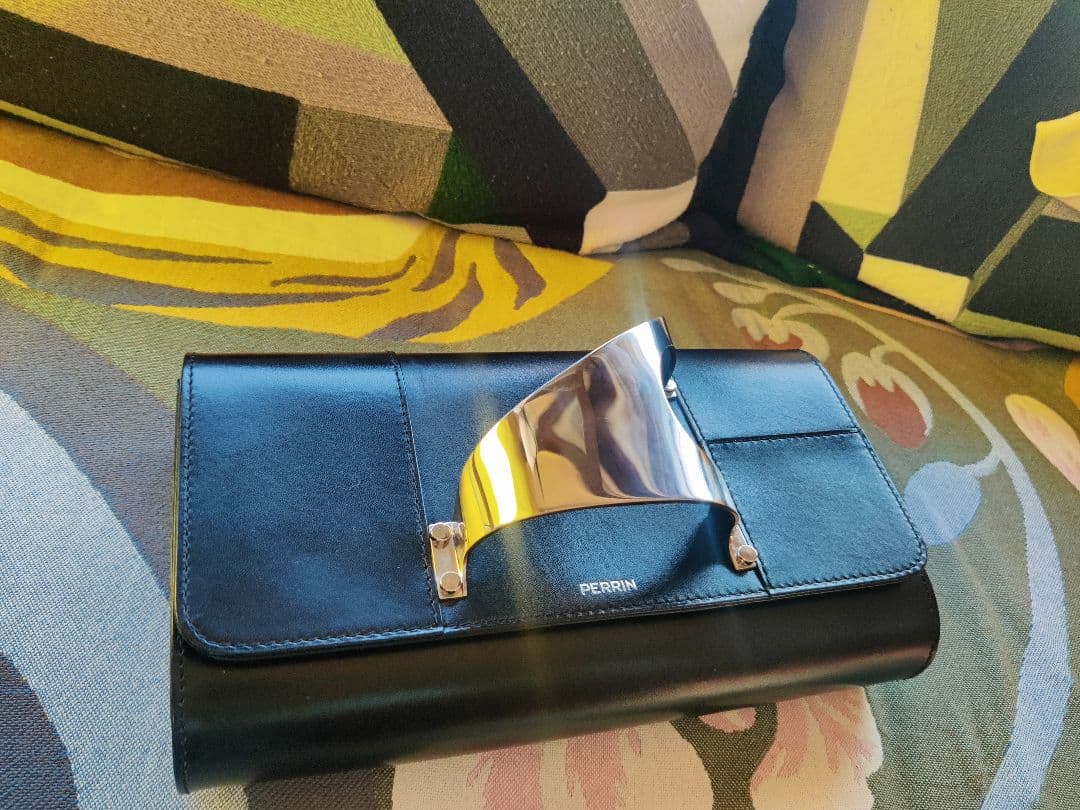 PERRIN PARIS ペランパリ 黒 レザー クラッチバッグ