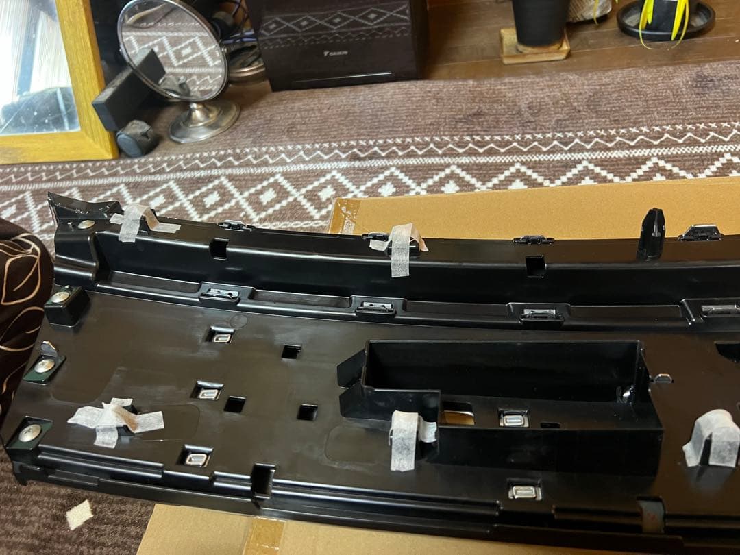 スズキ スペーシアカスタムMK53Sフロントグリル クローム/ブラック