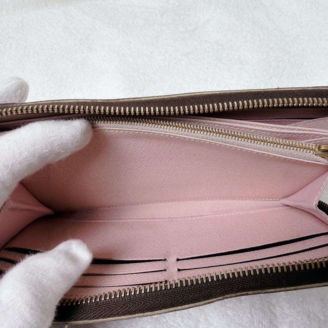 ルイ・ヴィトン ジッピーウォレット　ドッグ　ラウンドファスナー 長財布