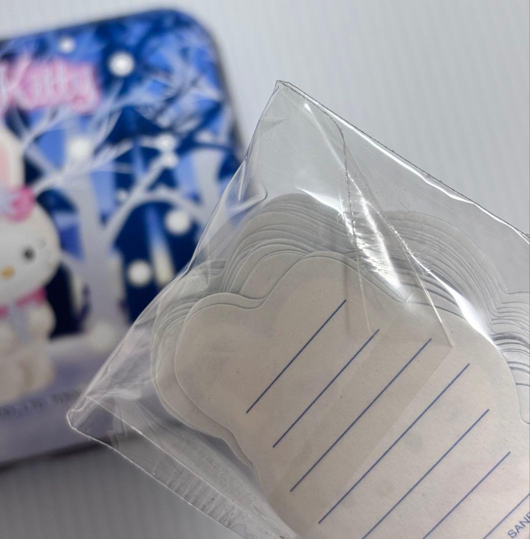 北海道限定　ハローキティ　雪うさぎ　缶入りメモ　平成レトロ　サンリオ　ご当地