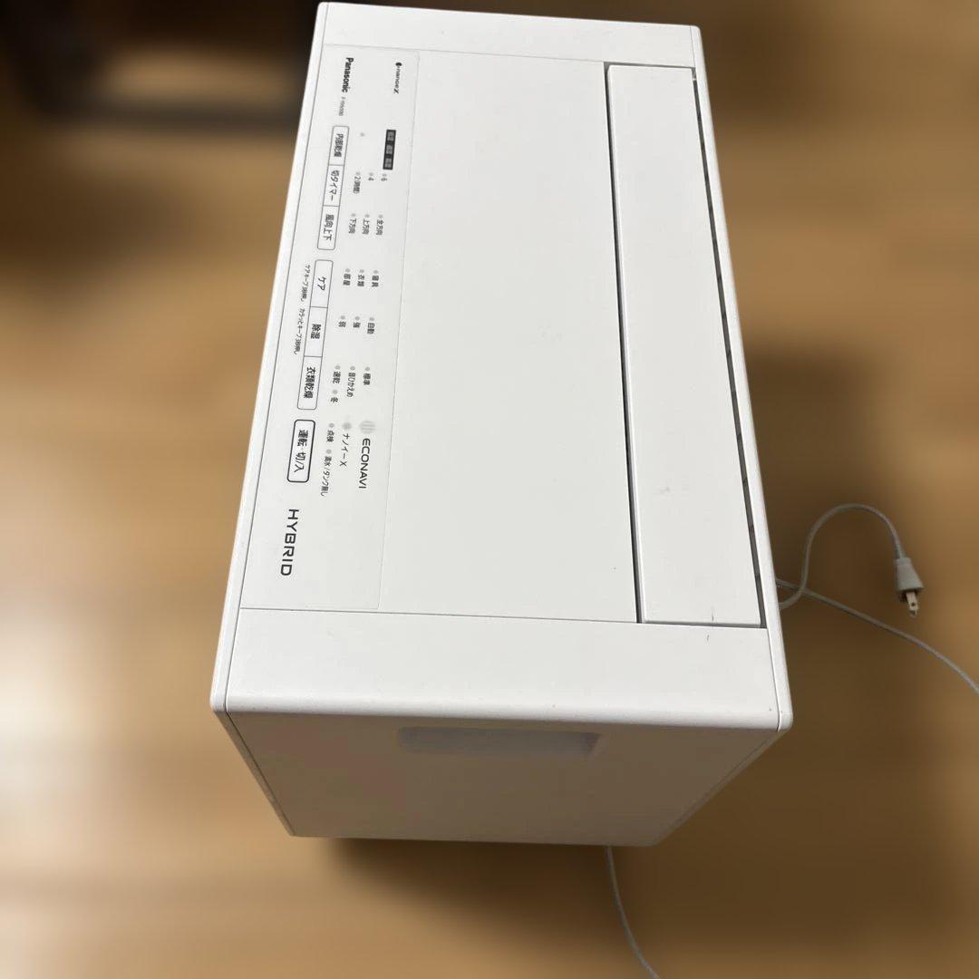 Panasonic 衣類乾燥除湿機 F-YHVX90-Wコンパクトタイプ