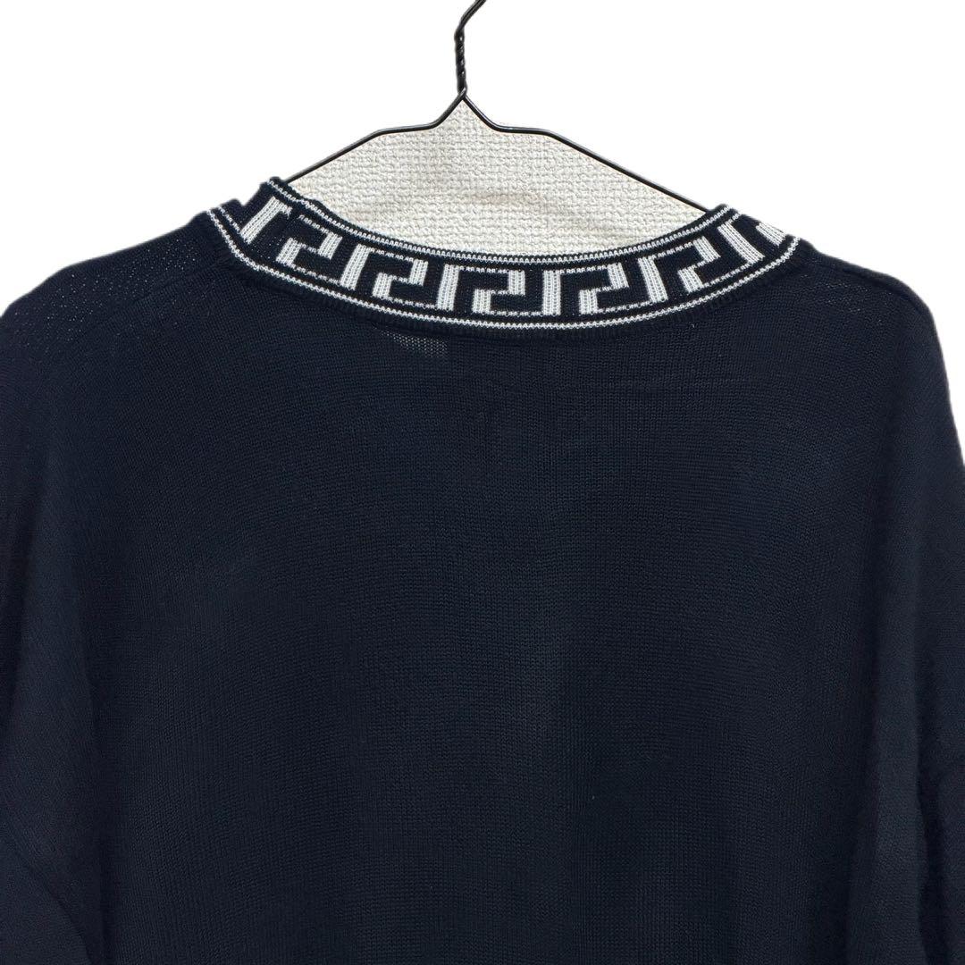 ズ*ー様 Versace 黒 ニットセーター ロゴ入りメドゥーサー刺繍 イタリア