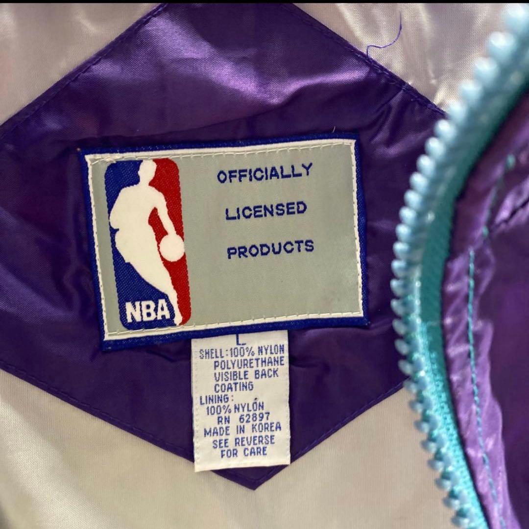【古着】NBAシャーロット・ホーネッツ　ナイロンジャケット　ビンテージ　アウター