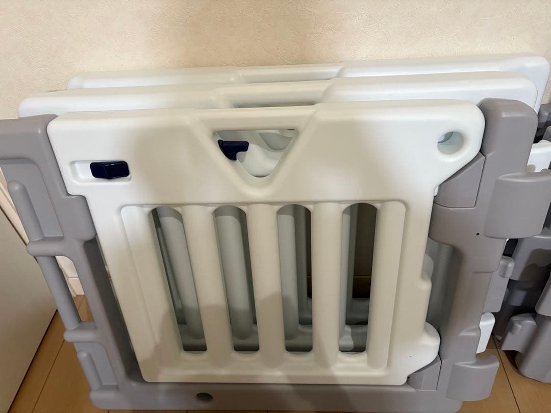 日本育児 ベビーサークル 8枚　ミュージカルキッズランドDXⅡ グレー&ホワイト