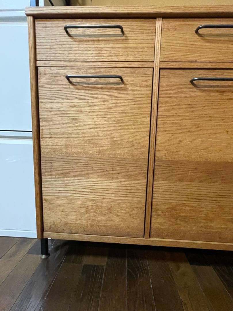 モモナチュラル　食器棚