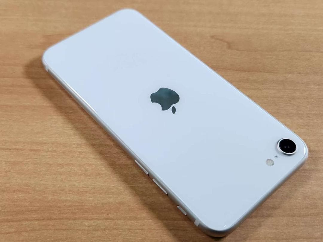 020900H iPhoneSE A2782 64GB 第3世代 最大容量97%