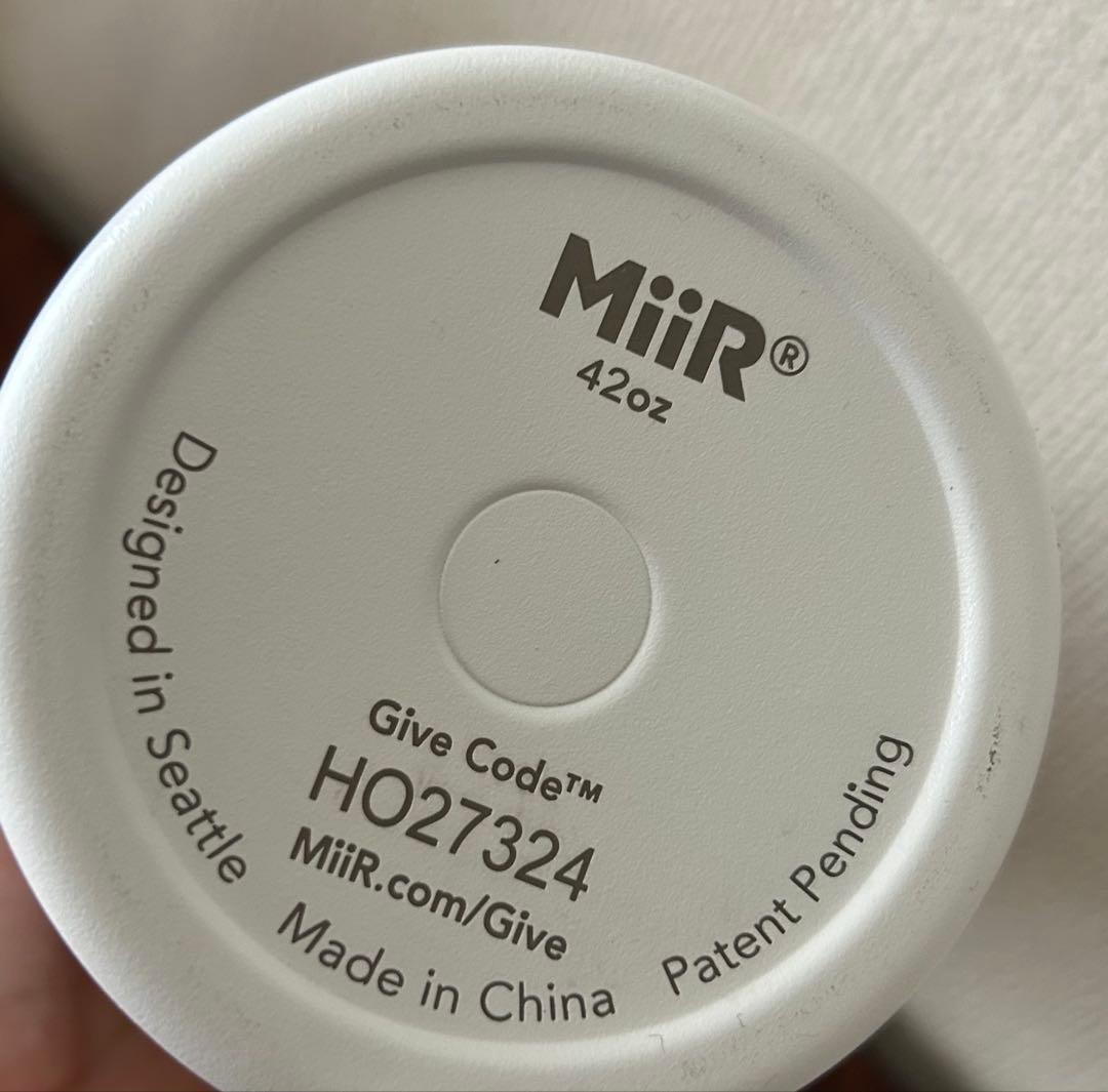 morimori 様　MiiR 水筒 42 oz 保冷バック　ステイッカー付