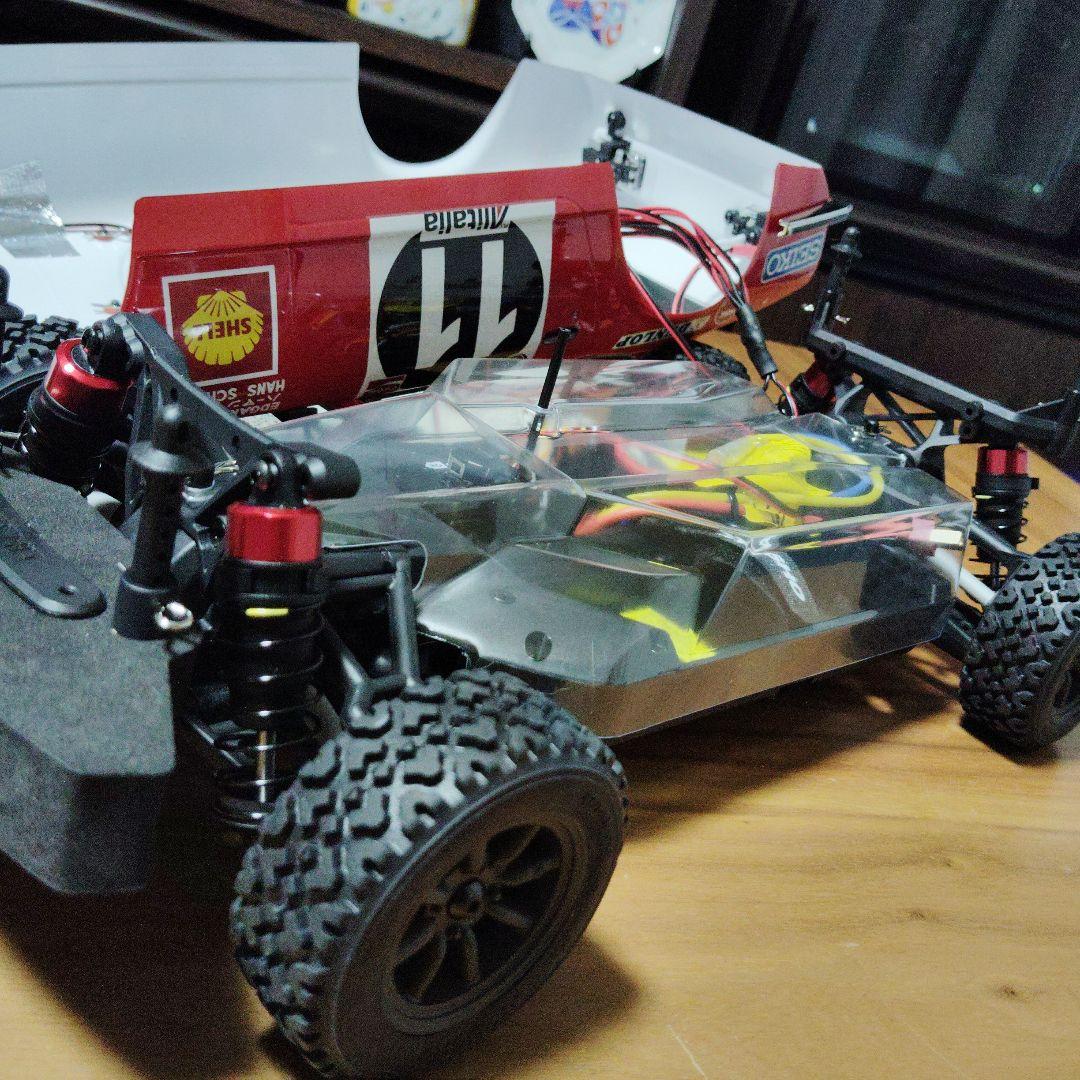 京商 ダットサン240 Z新品 LEDライト 埋め込み　バッテリー、充電器付き！