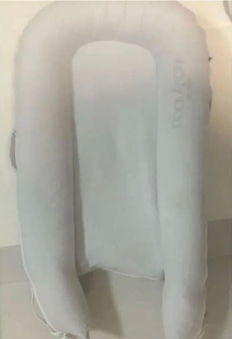 DockATot(ドッカトット) Deluxe+ デラックス　グレー