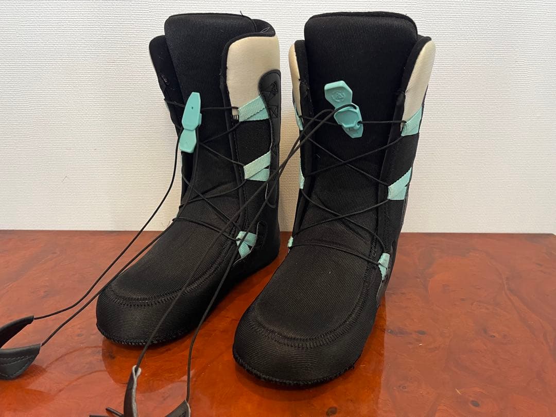 K2 Comfort Foam 女性用スノーボードブーツ ブラック 24cm