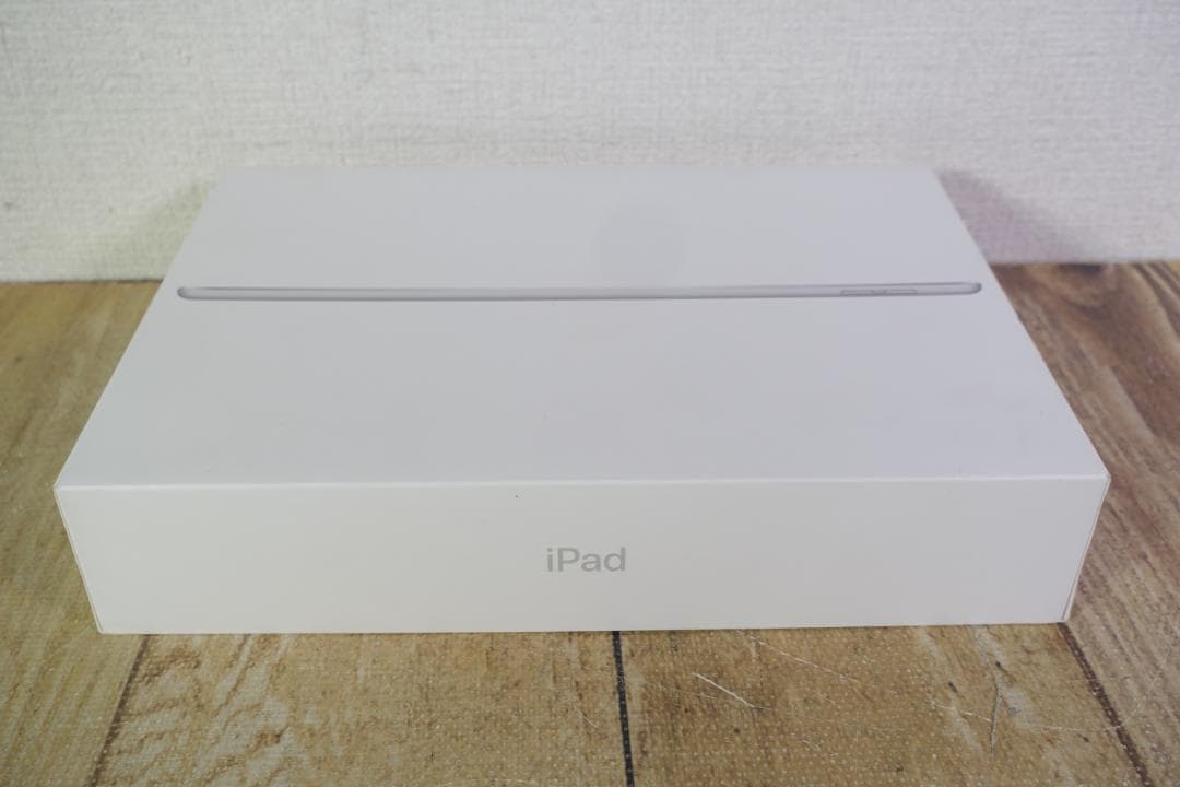 iPad 第8世代 Cellular シルバー 32GB A2429