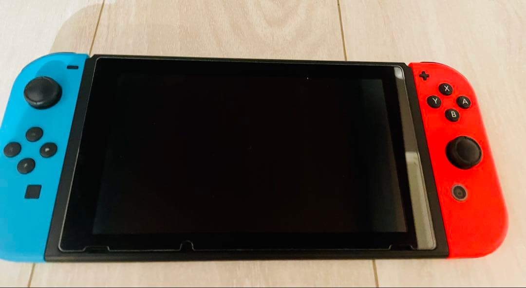 Nintendo Switch 本体 ハードケース 別途リモコン付き