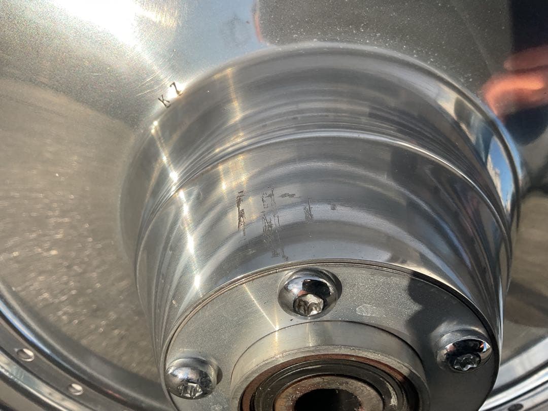 ⑤ F16 R200-17　ソフテイル　ワイドタイヤ　ホイール　ハーレー　後