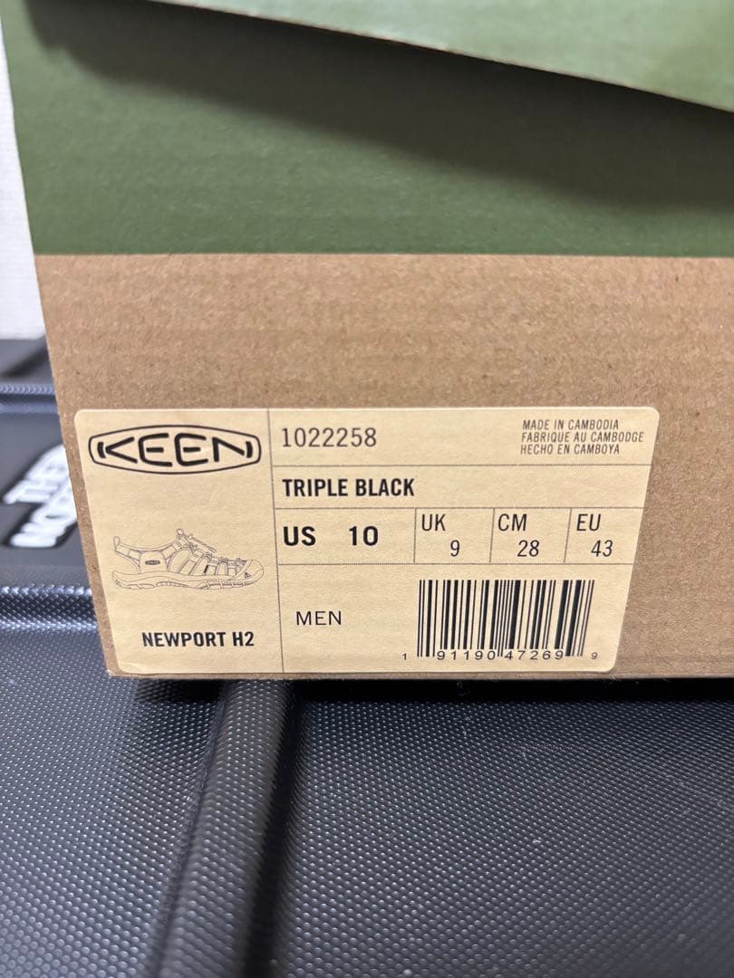 期間限定値下げ KEEN ニューポートH2 28センチ ブラック 黒