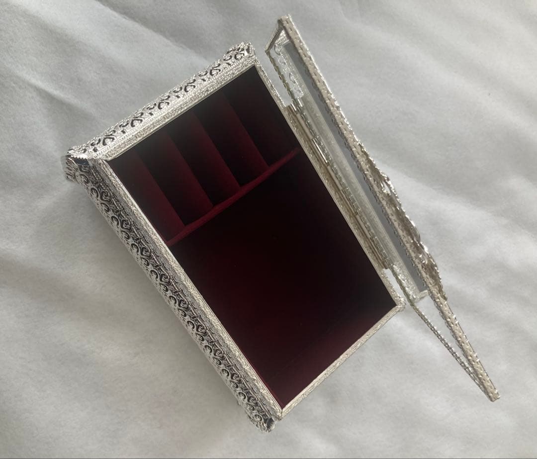 アンティーク調ジュエリーボックス