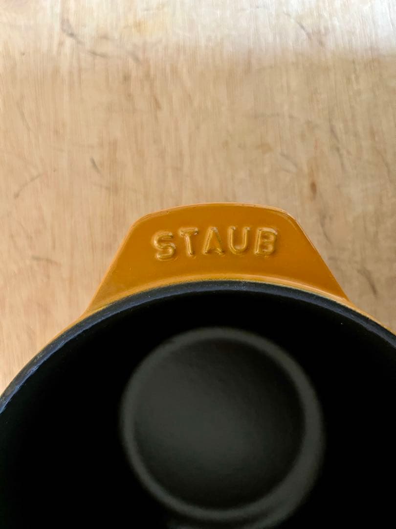 STAUB//ラ・ココットdeGOHAN//マスタード//16cm