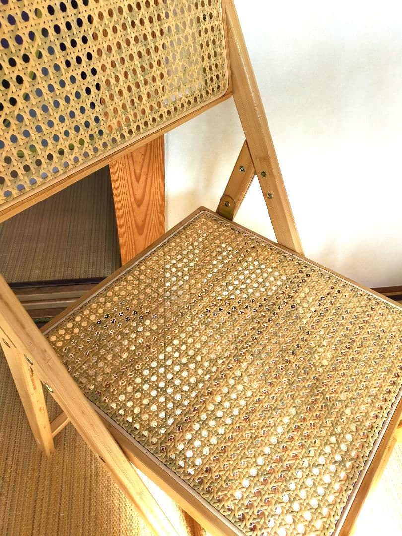 【美品】ラタンチェア 　折りたたみ　籐編み　椅子　木製　2脚