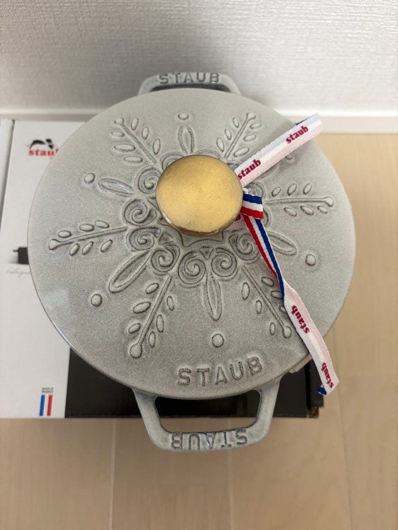 STAUB スノーフレーク両手鍋 16cm カンパーニュ