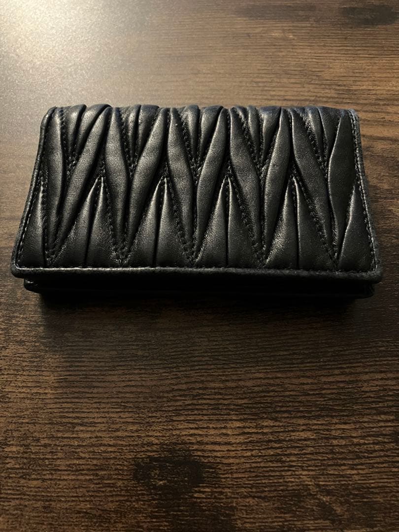 miu miu ブラックレザー 名刺入れ