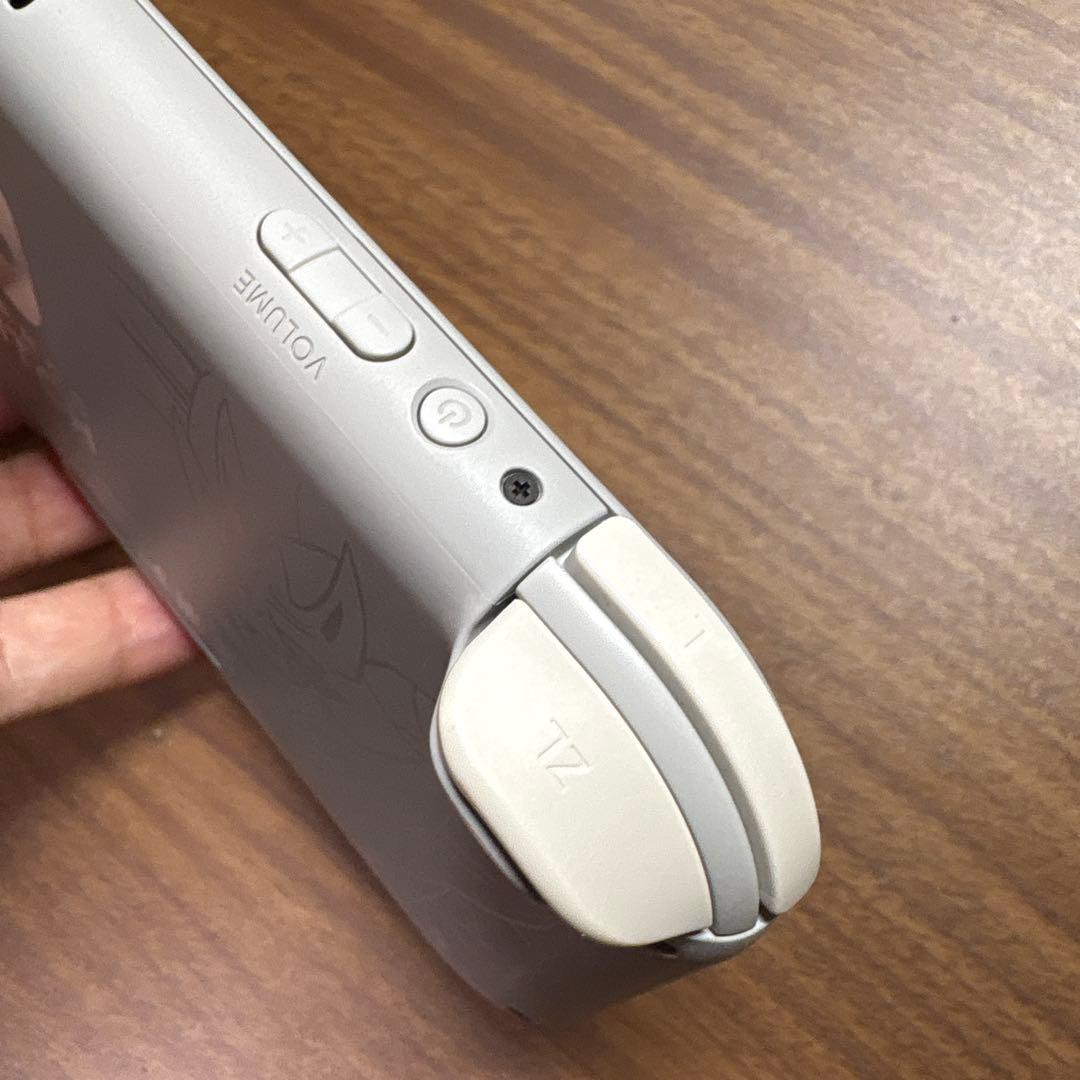 Nintendoスイッチライト ザシアン・ザマゼンタ柄