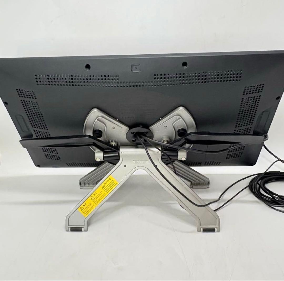 【美品・動作良好】wacom ワコム 液晶ペンタブレット DTK-2200