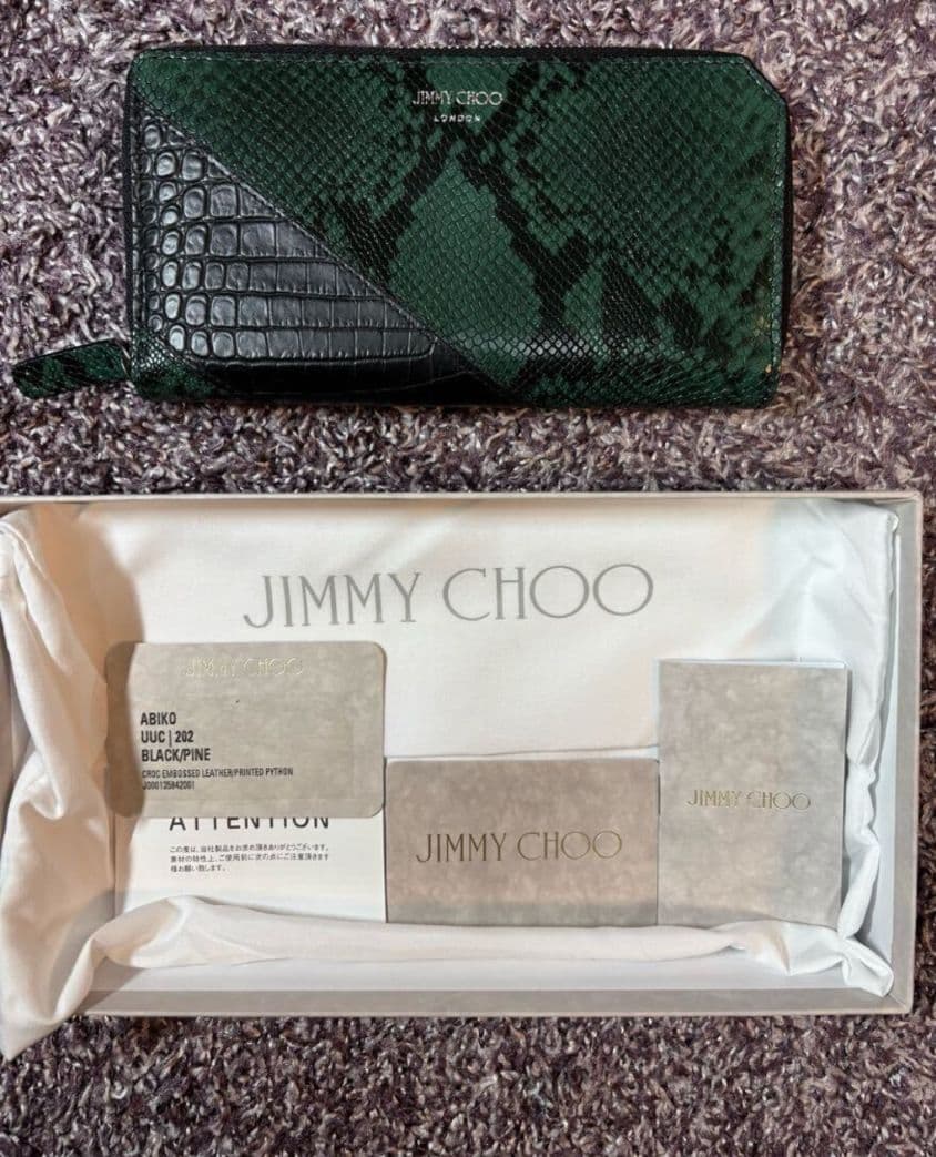 販売店舗限定モデル☆定価約9.5万円☆ ジミーチュウ☆財布 レザーウォレット