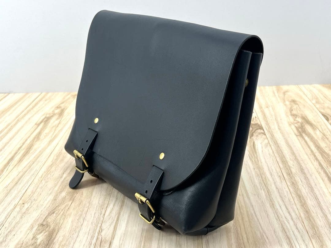 HERZ ヘルツ ナレッジバッグ ショルダーバッグ レザー