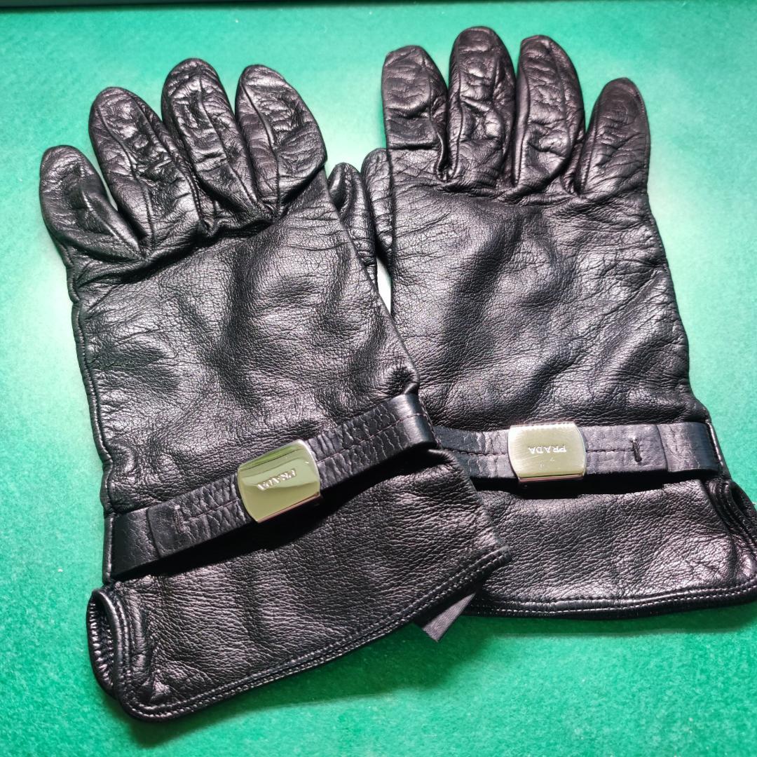 PRADA レザー手袋 黒 6_1/2 JIMMY CHOO 腕輪付 d127