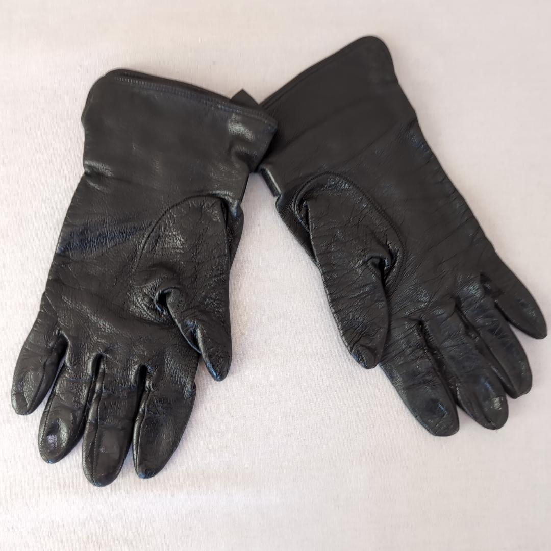 PRADA レザー手袋 黒 6_1/2 JIMMY CHOO 腕輪付 d127