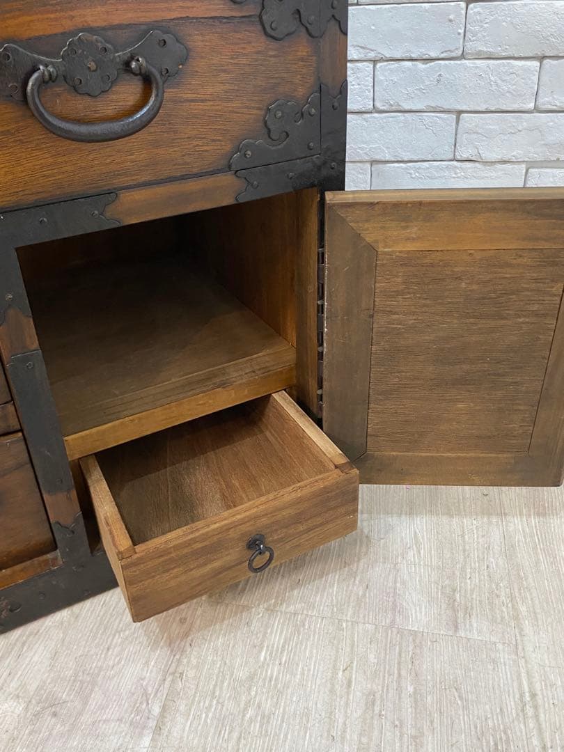 【東京都内23区配送無料】アンティーク　ミニ　箪笥　木製　引き出し　古道具　民芸