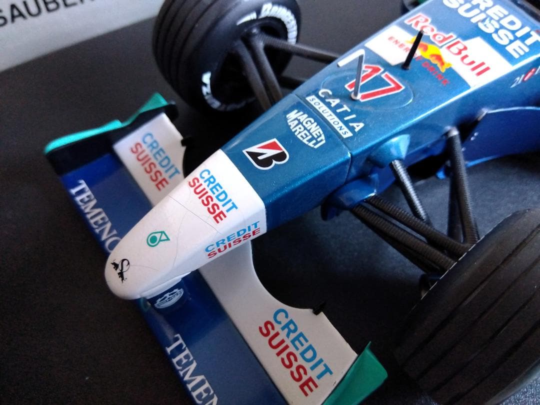 PMA 1/18 レッドブル ザウバー ペトロナス C20 K.ライコネン