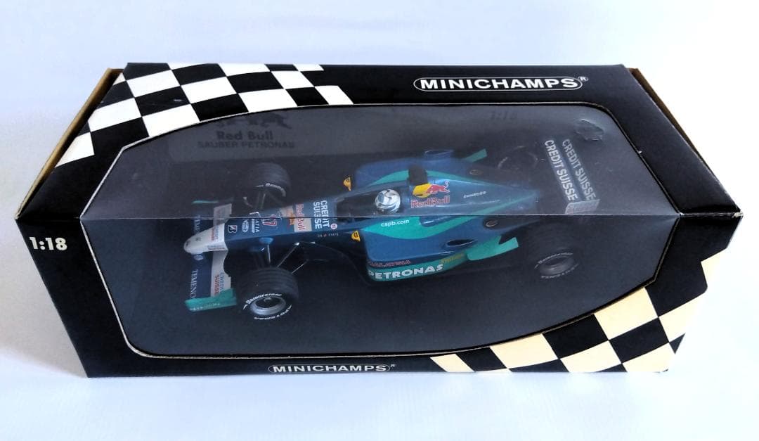 PMA 1/18 レッドブル ザウバー ペトロナス C20 K.ライコネン