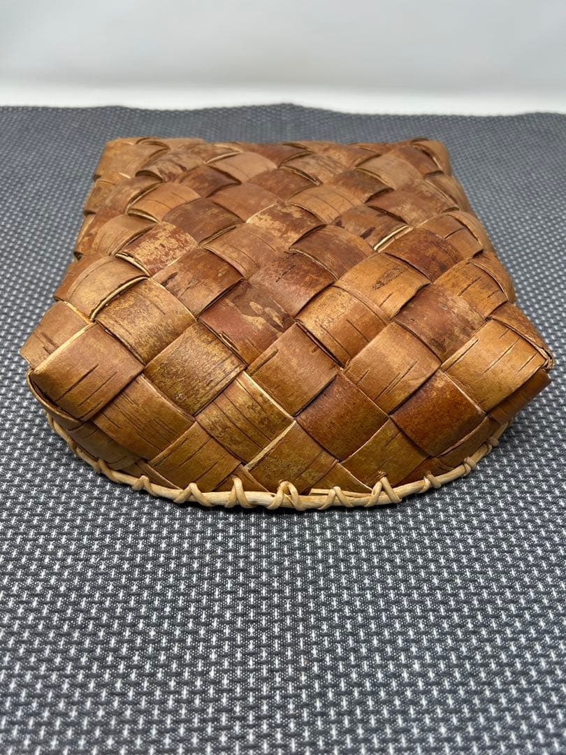 ヴィンテージ白樺 根かがり 　　　　スクエア かご