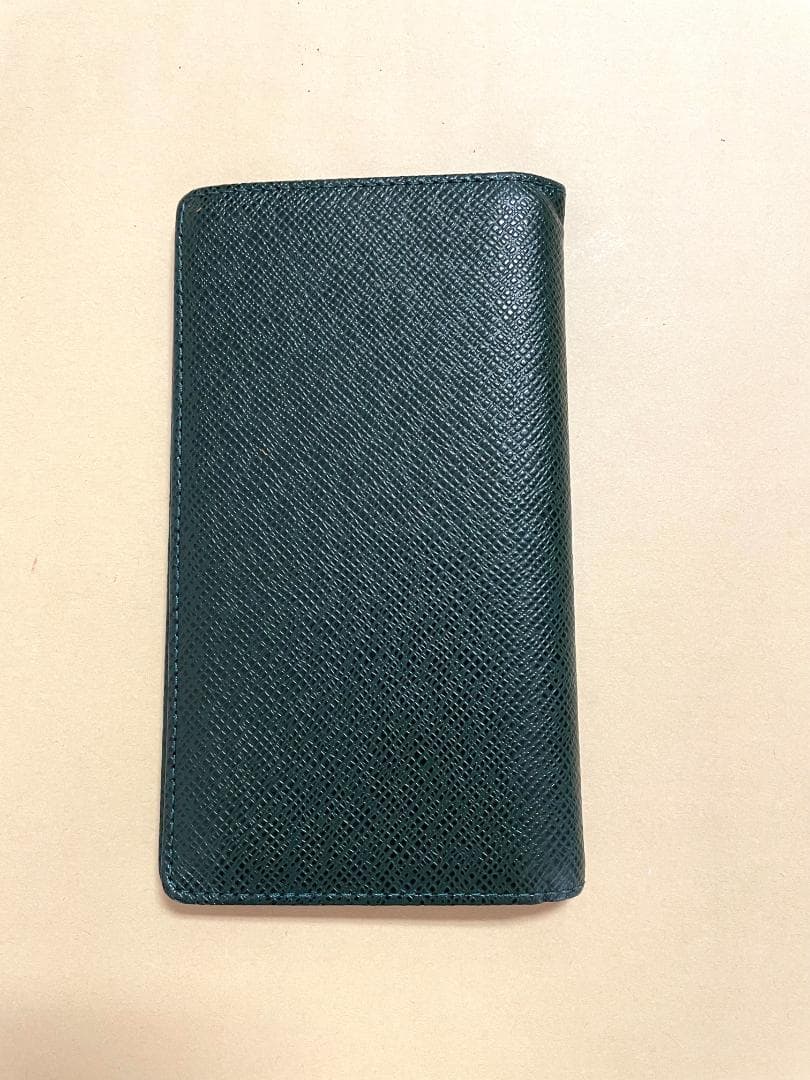 LOUIS VUITTON 　タイガ　手帳カバー