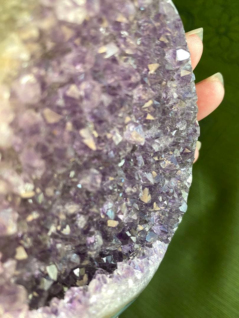 アメジスト クラスター 紫水晶 原石　瑪瑙母岩　高品質　紫水晶カッサ　273g