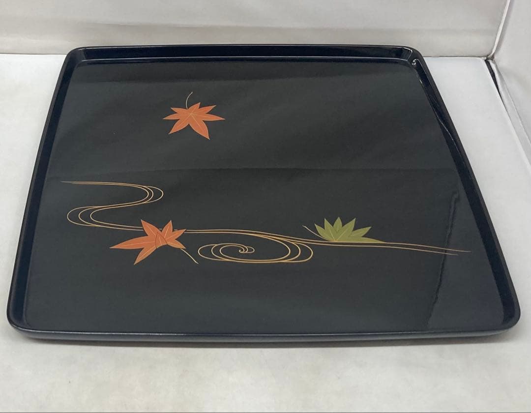 B542b「輪島塗 卓上膳　五」 共箱　竜田川　紅葉　懐石・会席道具　茶道具