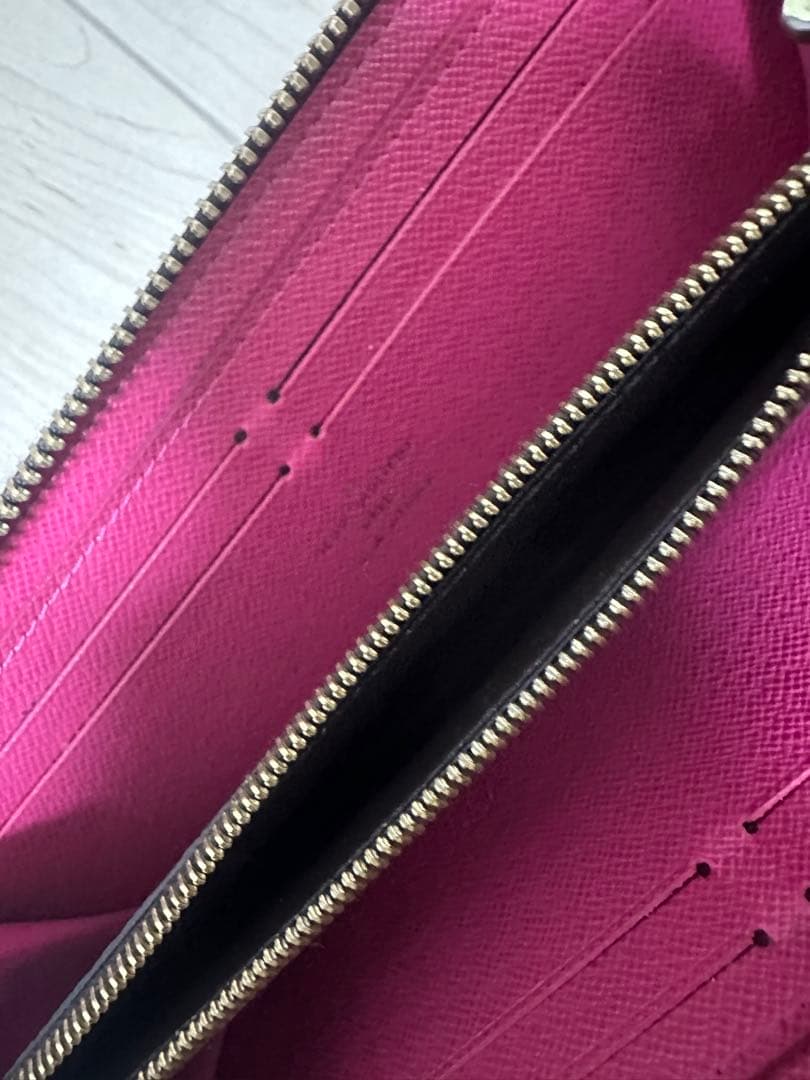 Louis Vuitton モノグラム