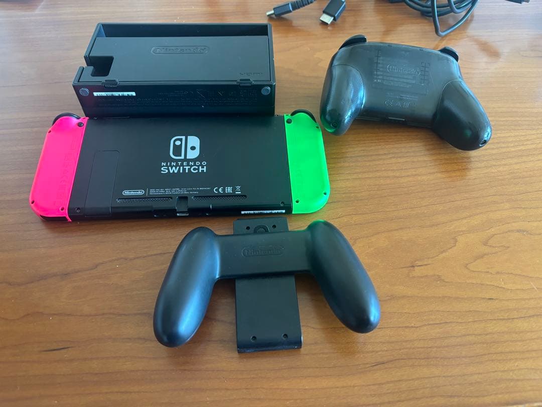 Nintendo Switch 本体 SDカード プロコン 付き