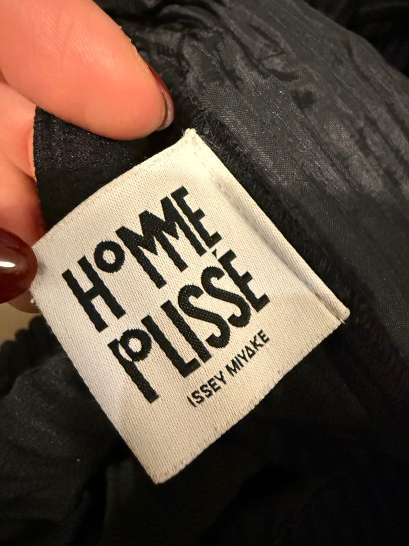 HOMME PLISSÉ オムプリッセ 消しプリーツパンツ 黒 サイズ2