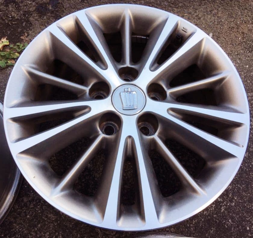 手渡し可能　トヨタ純正アルミホイール4本 クラウン 200系 後期