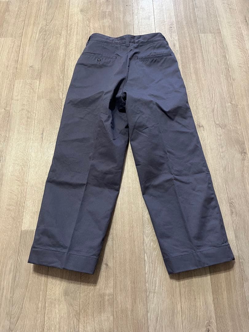 atlast&co チノパン