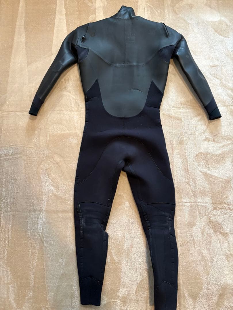 限定値下中★アックスクラッシック セミドライ3ミリ Lサイズ相当