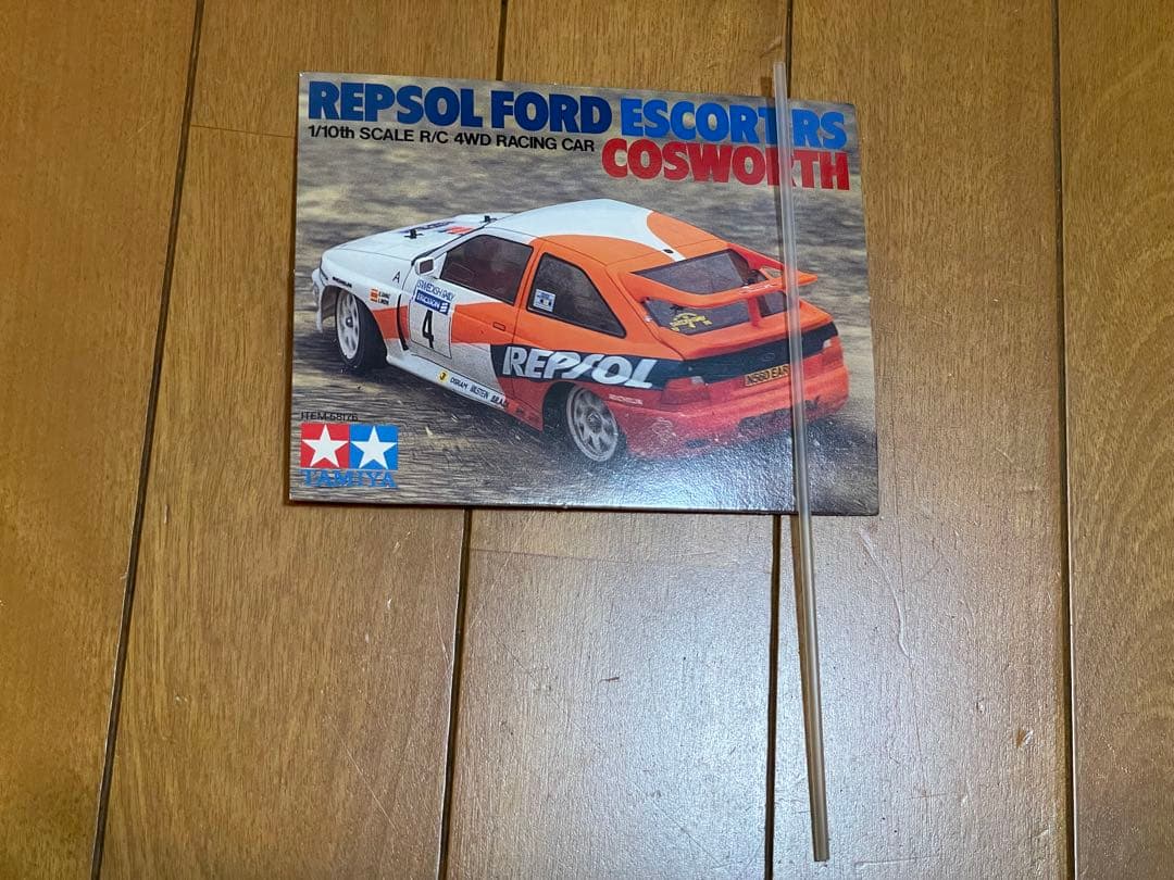 (※一部欠品あり)1/10レプソル・フォードエスコートRS コスワース