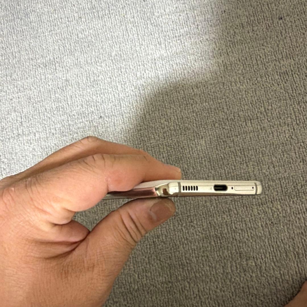 木*村様 中古品　スマートフォン本体及び付属品一式（SIMロック解除済み、初期化